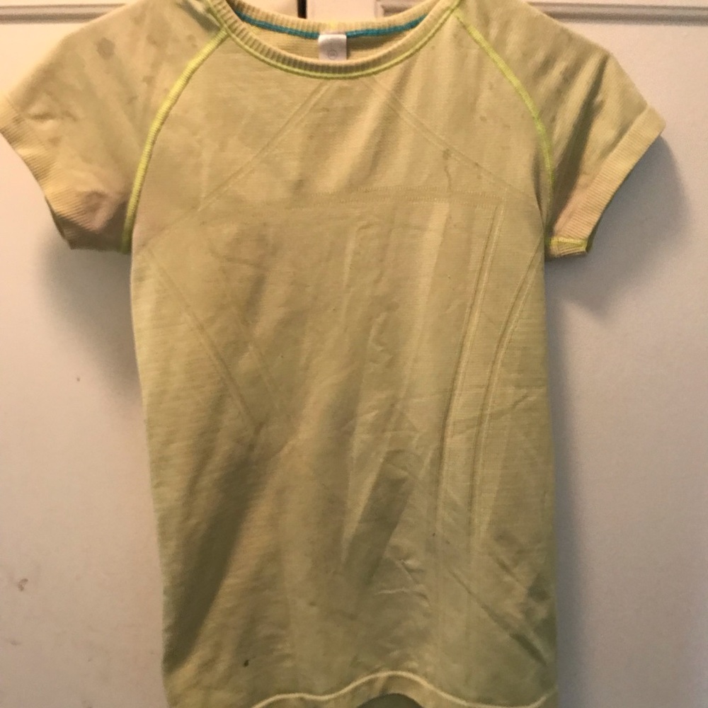 Ivivva shirt